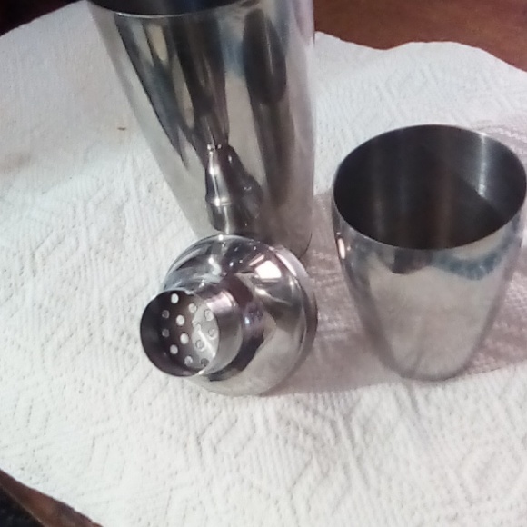 Serco Stainless Steel Martini Shaker and mixing glass for bartender. - Picture 2 of 4
